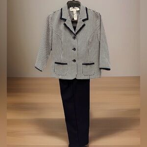 Sag Harbor Petites Navy Houndstooth Suit w/Jacket & Pants - 6P - EUC